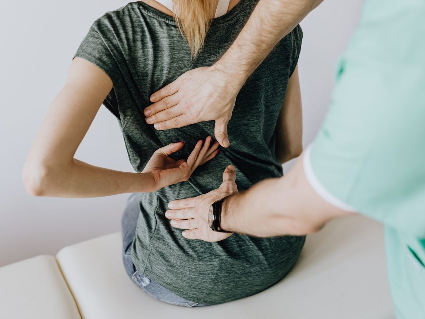 Medicina Física y Rehabilitación — imagen ilustrativa, no es fotografía de la sede de Almavita